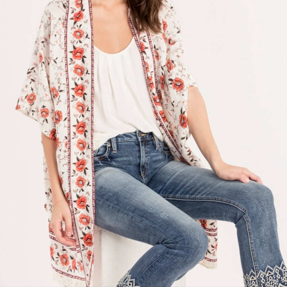 Miss Me Kimono Floral Print Orange Top Size Medium Oversized Cover-up Boho